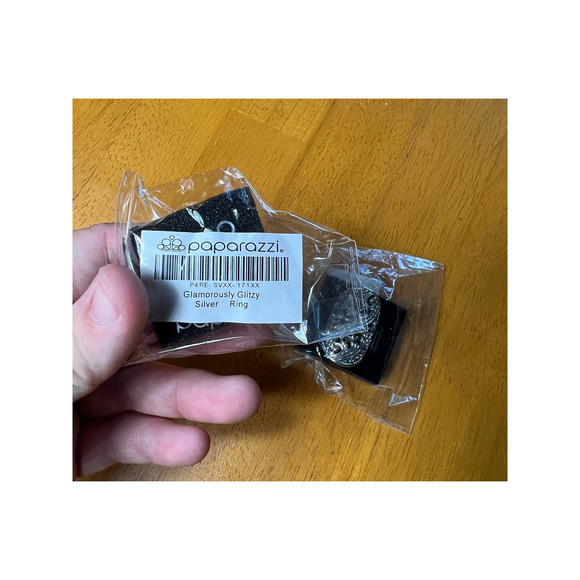 NWT Set of 2 Paparazzi Rings - Picture 3 of 5